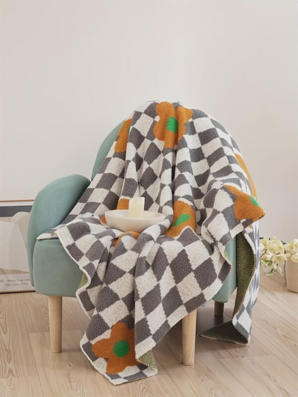 Half Fluffy Checkered Floral Blanket Soft Plush & Cozy All Season Throw For Sofa, Bed, Office Nap Green & White Grid With Pink Flowers Contemporary Home Decor, Throw Blanket For Couch