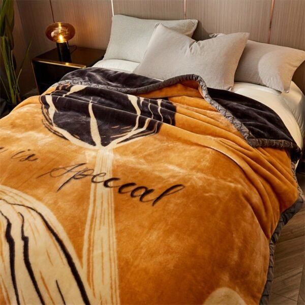 A Single Piece, Double Layered, Thickened High Quality Raschel Blanket Made Of Snowflake Plush, Providing Warmth And Comfort. Suitable For Various Settings Like Sofas, Beds, Offices, And Travel. It Makes A Great Gift For Holidays, Year, Valentine'S Da
