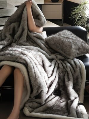Extra Large Luxury Faux Fur Blanket Plush Soft All Season Throw With Elegant Black & White Design, Machine Washable For Bedding, Sofa, Camping Cozy Warmth, .. Inch, Heavyweight Polyester