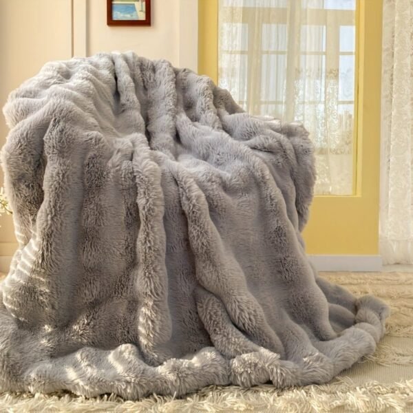 A Solid Color Thick Double Layer Blanket, Suitable For Bed Use, Office, Air Conditioning, Bedding, And Ideal For Travel, Sofa, Bed, And Home Decoration.