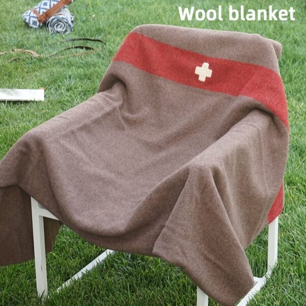 Heavyweight Winter Camping Blanket Thick Warmth, Portable Tent & Picnic Cover, Large All Season Outdoor Blanket For Camping, Travel, Hiking, Beach, Christmas Gift Durable Polyester Fabric With Snowflake Pattern