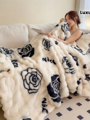 Plush Velvet Bubble Print Comfortable Multifunctional Blanket, Luxurious Soft And Warm, All Weather Suitable For Sofa, Bed, Office And Travel Fashion Room Etc., Versatile Blanket, Bed Cover, Contemporary Design, Stylish Throw, Highquality Material