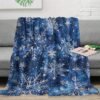 Blue Snowflake Pattern Flannel Blanket Soft Warm All Season Bedspread, Thick Cozy Bed Cover For Winter, Sofa & Bed, Contemporary Blue & White Snowflake Design, Durable Flannel Fabric, Fits Single Double Mattresses