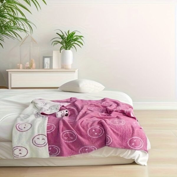 Colorful Smiling Face Blanket, Half Velvet Knitted Blanket, Sofa Nap Blanket, Office Nap Blanket, For Couch Sofa Office Bed Camping Travel, Multi Purpose Gift Blanket For All Season